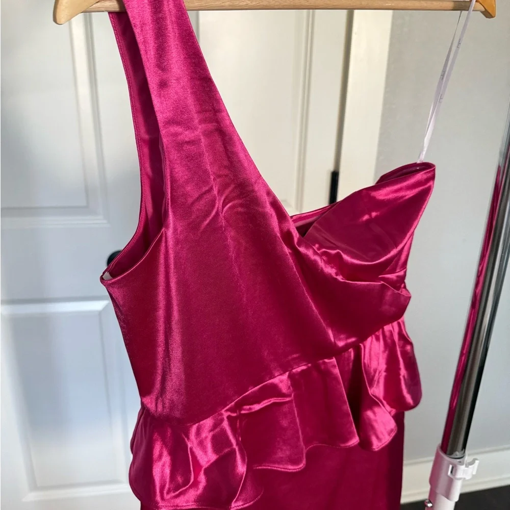 Lulus beautiful pink